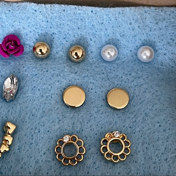 Earring Set - 7 pair set - Picture 4 of 5